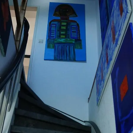Kunst Und Bergbauflair An Der Ruhr - Inklusive Netflix & Prime Bochum