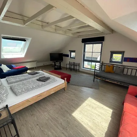 Apartment Kunst Und Bergbauflair An Der Ruhr - Inklusive Netflix & Prime *