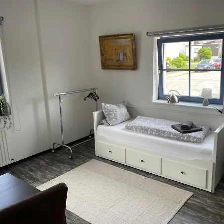 Kunst Und Bergbauflair An Der Ruhr - Inklusive Netflix & Prime Apartment