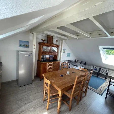 Apartment Kunst Und Bergbauflair An Der Ruhr - Inklusive Netflix & Prime Bochum